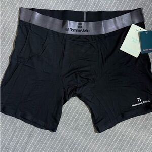 NWT 2XL Tommy John Black Boxer Briefs
